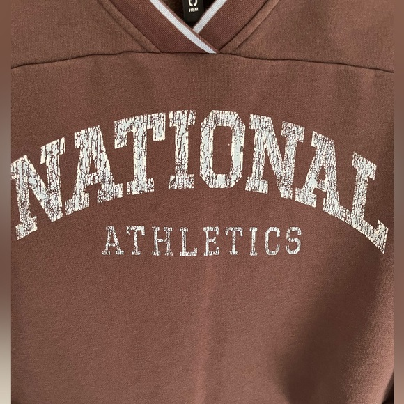 National Athletics Cropped Sweatshirt - Picture 5 of 6